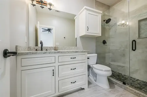 2422 Hadley Street Houston TX 77003
