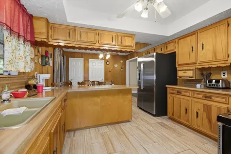 411 County Road 2298 Cleveland TX 77327