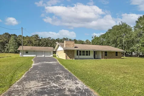 411 County Road 2298 Cleveland TX 77327