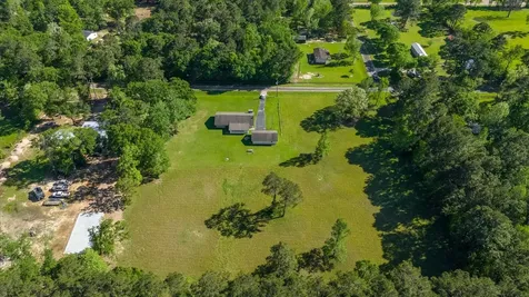 411 County Road 2298 Cleveland TX 77327