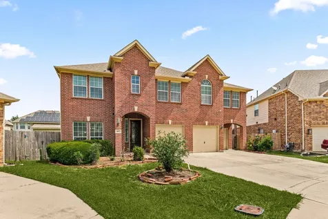 407 Whitney Oaks Lane Stafford TX 77477