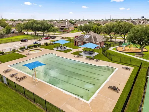 407 Whitney Oaks Lane Stafford TX 77477