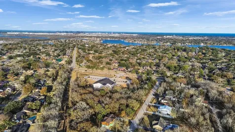 0 Memory Lane Seabrook TX 77586