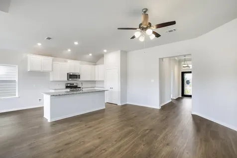 3739 Crawford Street Bay City TX 77414