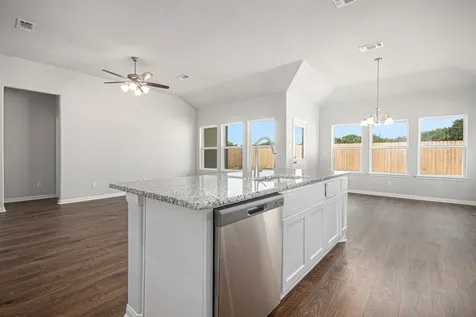 3739 Crawford Street Bay City TX 77414