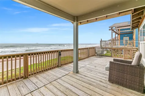 902 Beach Drive Surfside Beach TX 77541