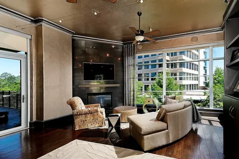 1 Waterway Court 4e The Woodlands TX 77380