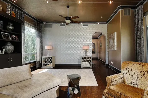 1 Waterway Court 4e The Woodlands TX 77380