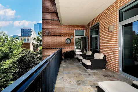 1 Waterway Court 4e The Woodlands TX 77380