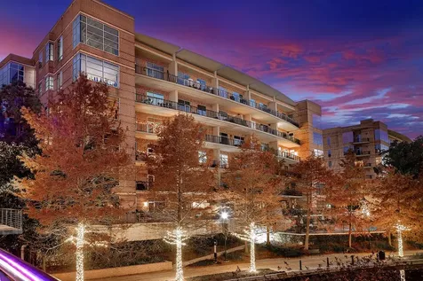1 Waterway Court 4e The Woodlands TX 77380