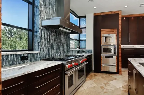 1 Waterway Court 4e The Woodlands TX 77380