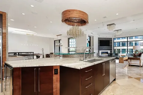 1 Waterway Court 4e The Woodlands TX 77380
