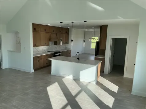 471 Buffalo Trail Angleton TX 77515