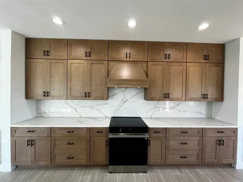 471 Buffalo Trail Angleton TX 77515