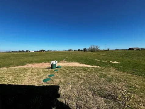 471 Buffalo Trail Angleton TX 77515