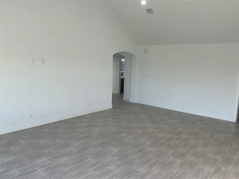 471 Buffalo Trail Angleton TX 77515