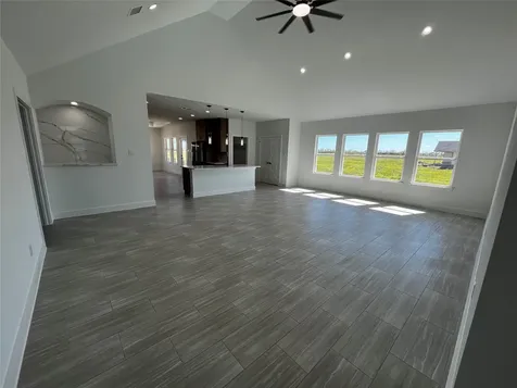 471 Buffalo Trail Angleton TX 77515