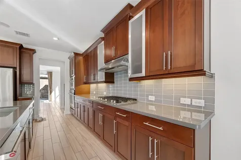51 Scepter Ridge Sugar Land TX 77498