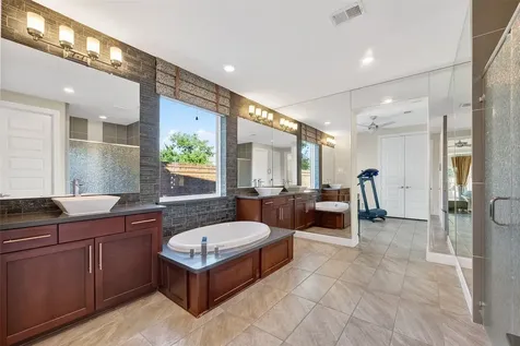 51 Scepter Ridge Sugar Land TX 77498