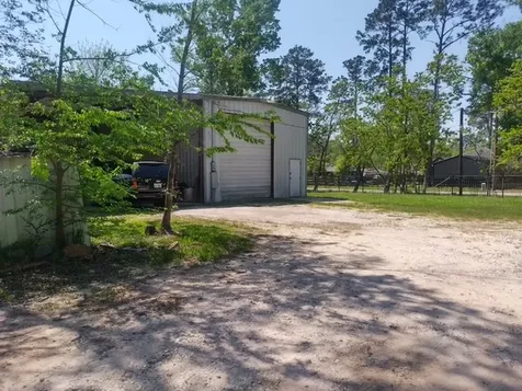 14633 Half Circle Splendora TX 77372