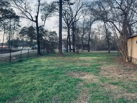 14633 Half Circle Splendora TX 77372