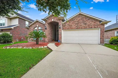 215 Little Summer Drive Rosenberg TX 77469