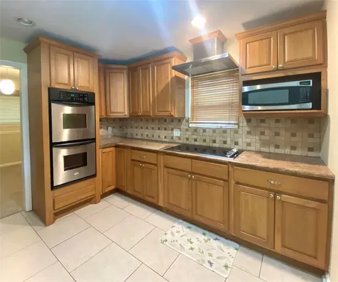 5114 Stillbrooke Drive Houston TX 77035