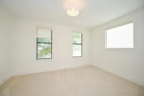 1825 W 24th Street Houston TX 77008