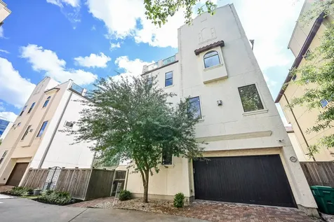 1825 W 24th Street Houston TX 77008