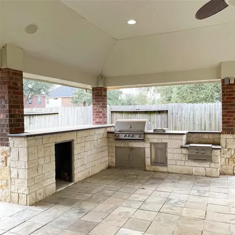 2606 Sun Flare Lane Pearland TX 77584