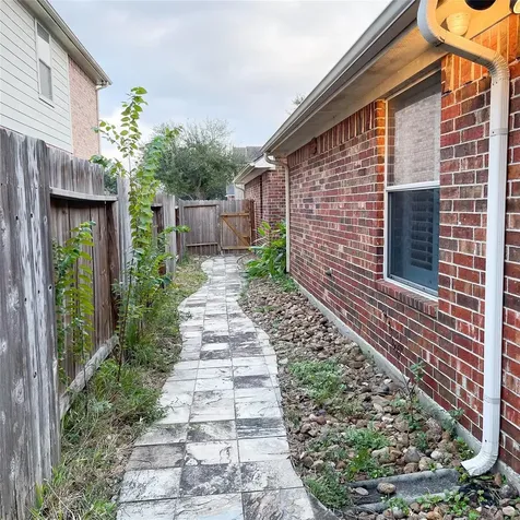 2606 Sun Flare Lane Pearland TX 77584
