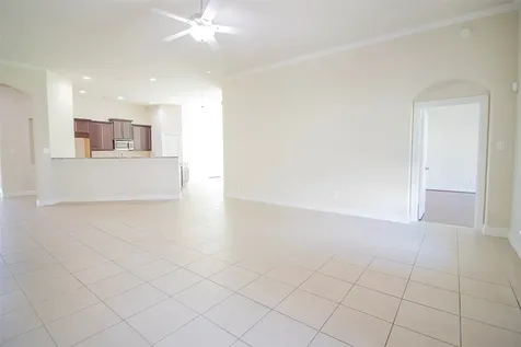 4718 Sabero Lane League City TX 77573