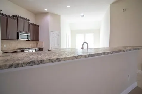 4718 Sabero Lane League City TX 77573