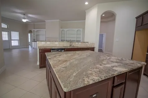 4718 Sabero Lane League City TX 77573
