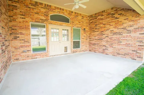 4718 Sabero Lane League City TX 77573