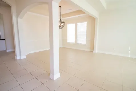 4718 Sabero Lane League City TX 77573
