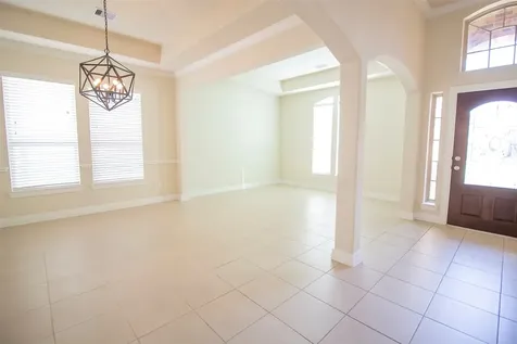 4718 Sabero Lane League City TX 77573