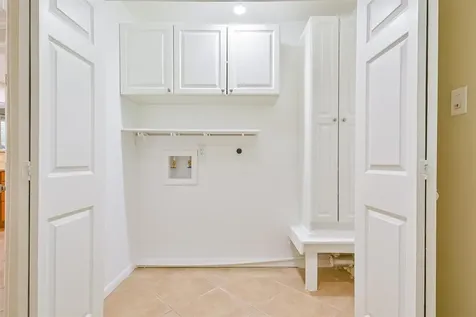 108 Dolphin Avenue Galveston TX 77550