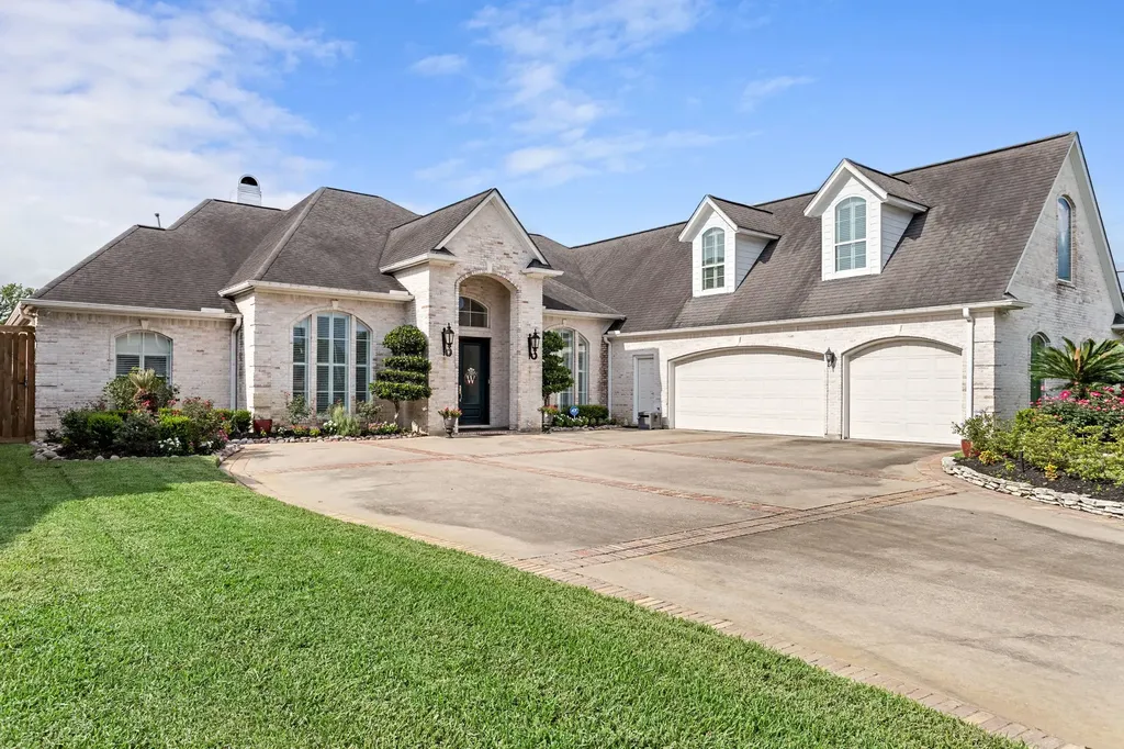 4210 Brownstone Drive Beaumont TX 77706