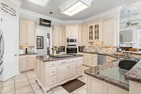 4210 Brownstone Drive Beaumont TX 77706
