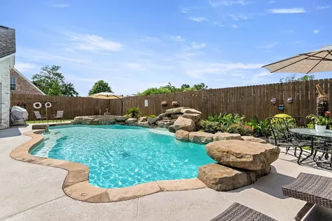 4210 Brownstone Drive Beaumont TX 77706