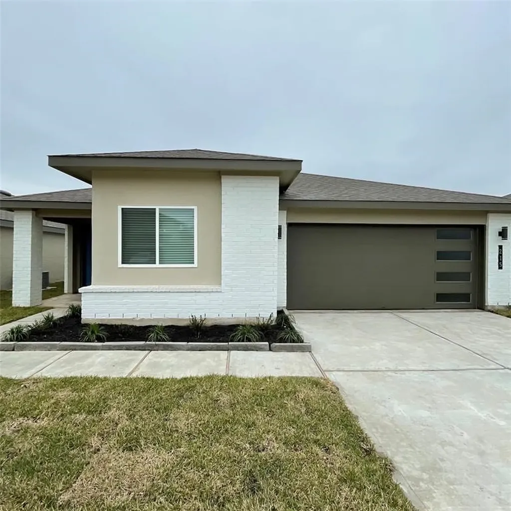 215 Dusty Bridle Lane Rosharon TX 77583
