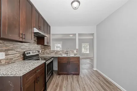 4118 Sunflower Street Houston TX 77051