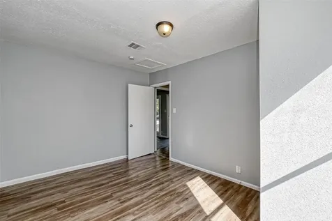 4118 Sunflower Street Houston TX 77051