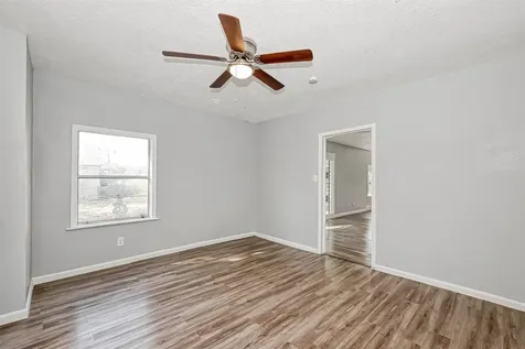 4118 Sunflower Street Houston TX 77051