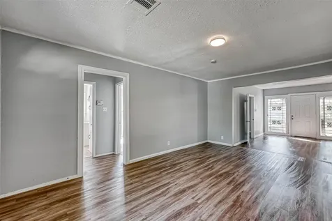 4118 Sunflower Street Houston TX 77051