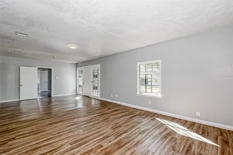 4118 Sunflower Street Houston TX 77051