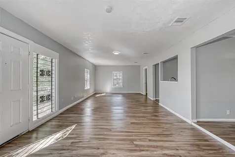 4118 Sunflower Street Houston TX 77051