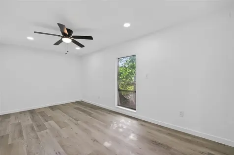 4933 Doolittle Boulevard Houston TX 77033