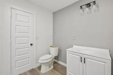 4933 Doolittle Boulevard Houston TX 77033
